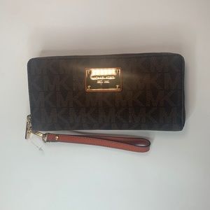 NWOT Michael Kors Brown Wallet